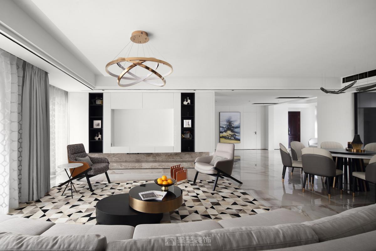 繁華之中的靜謐空間（實(shí)景）